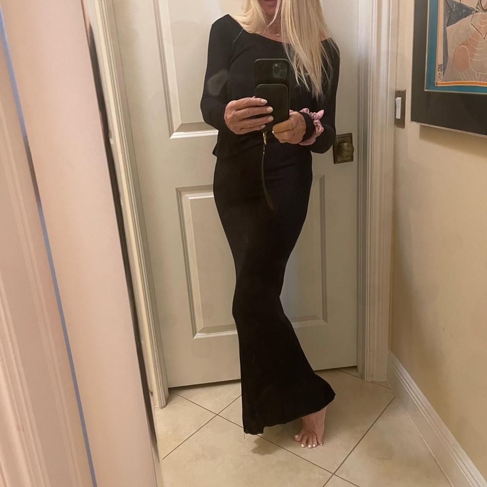Elegant Black Long Sleeve Dress